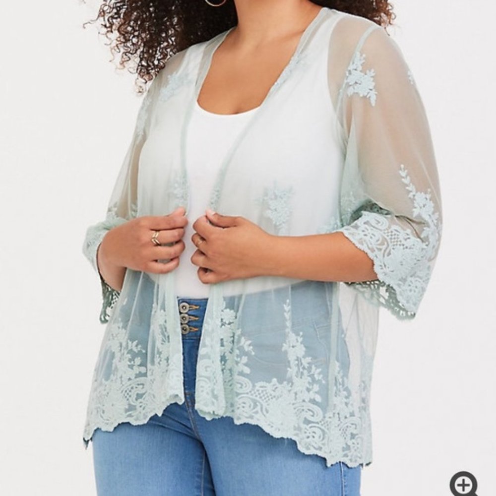 Torrid Mint Green Embroider Mesh Kimono I Sz 1/2